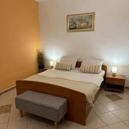 Apartment Apartments Funtana Funtana